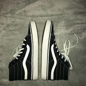 Vans Sk8 Shoes High Top Black and White